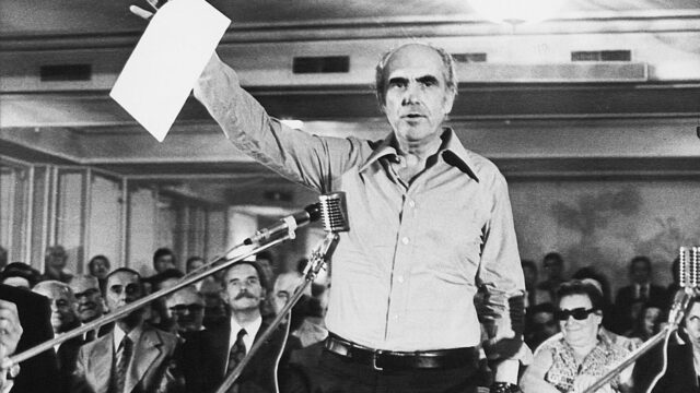 Άρθρο στο Πρώτο Θέμα για την 3η του Σεπτέμβρη