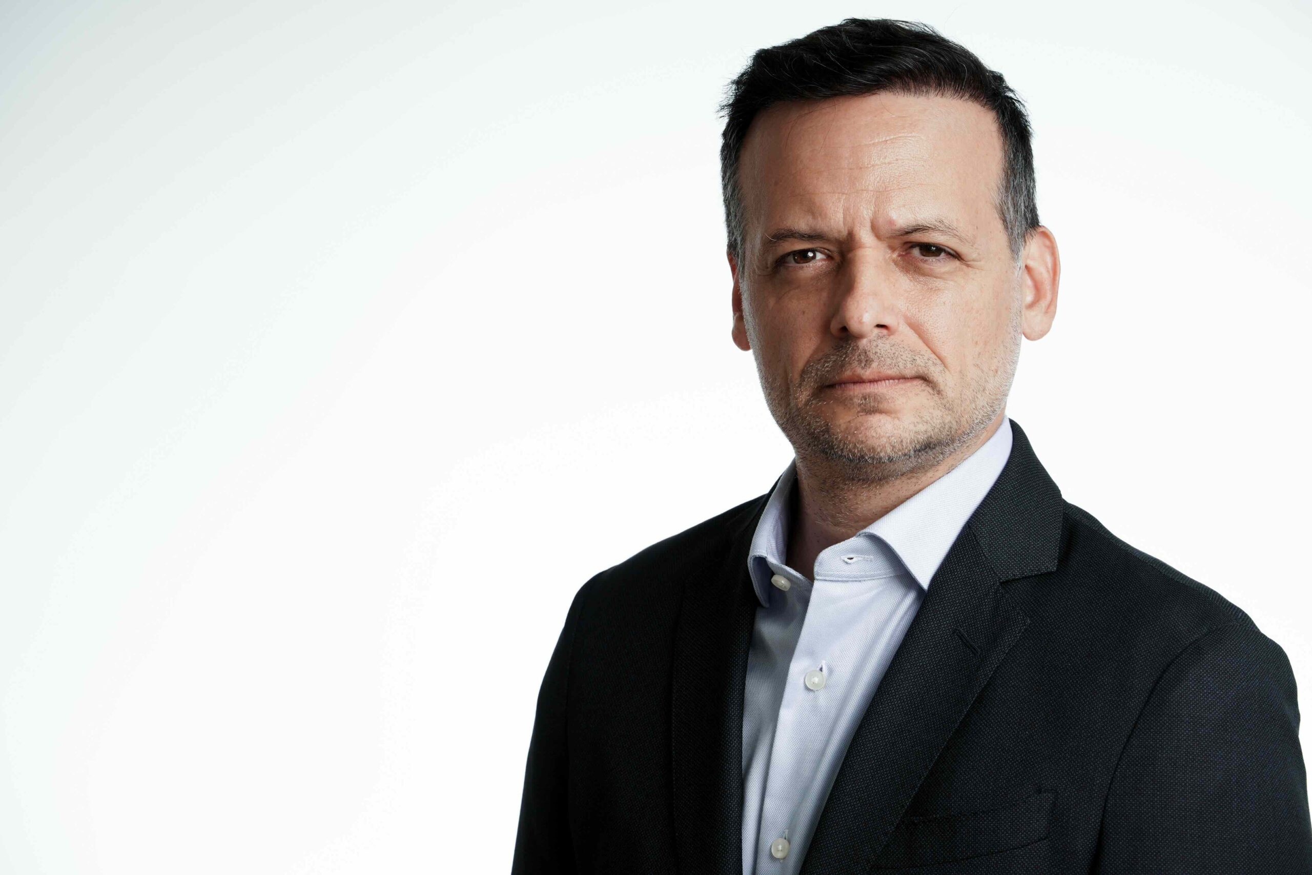 Άρθρο στο “Καρφί”