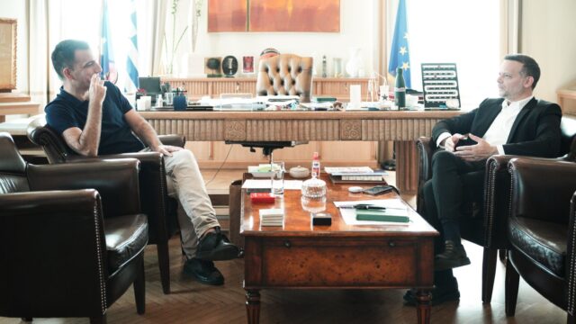 Συνέντευξη στην “Καθημερινή της Κυριακής” και στον δημοσιογράφο Δημήτρη Ρηγόπουλο